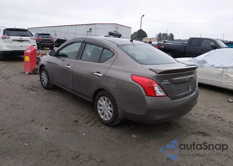 2014 Nissan Versa 1.6 Sv z USA, uszkodzony, nr VIN 3N1CN7AP3EL850222